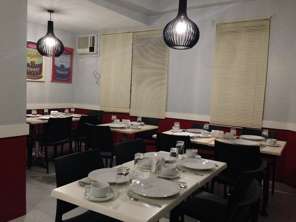 利森酒店 马尼拉 外观 照片